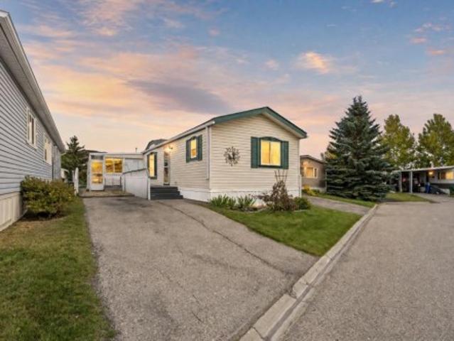 142 99 Arbour Lake Road, Calgary, AB, T3G 4E4 house for sale | Listing ID A2348 | Royal LePage