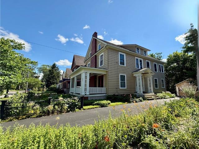 142 Cambridge Street