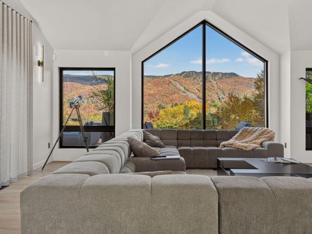 142 Ch. de Lac Tremblant Nord, QC, CA, Mont Tremblant