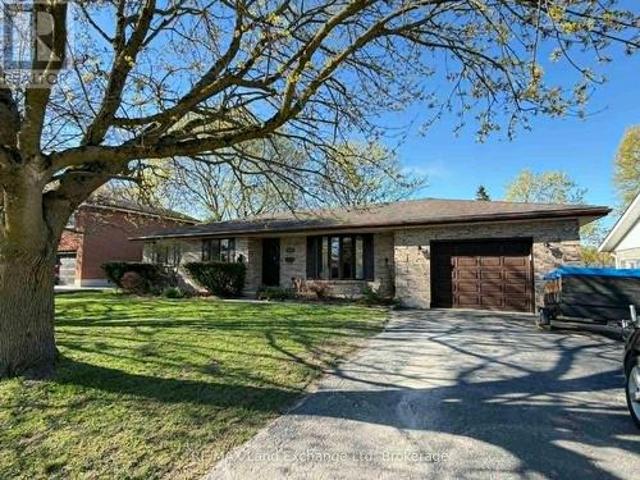 142 Charles Street, North Huron Wingham, ON, N0G 2W0 house for sale | Listing ID X13413 | Royal LePage