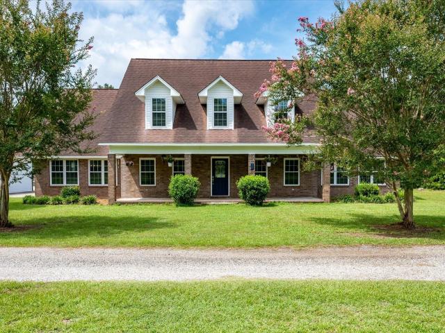142 Cloverleaf Drive