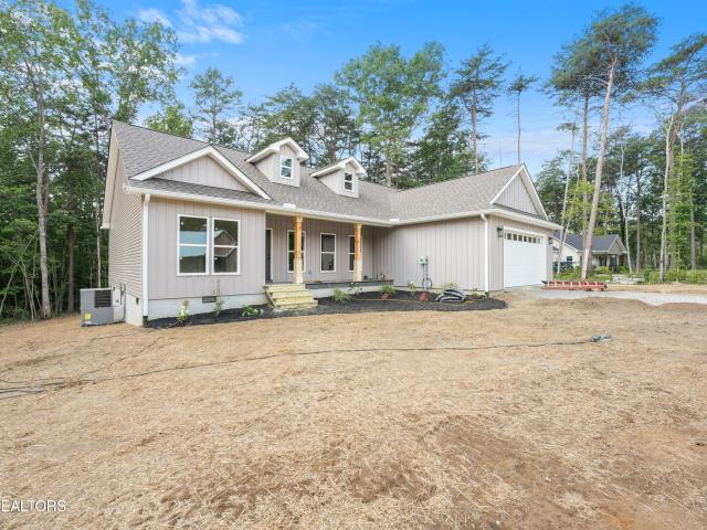 142 Creekview Court