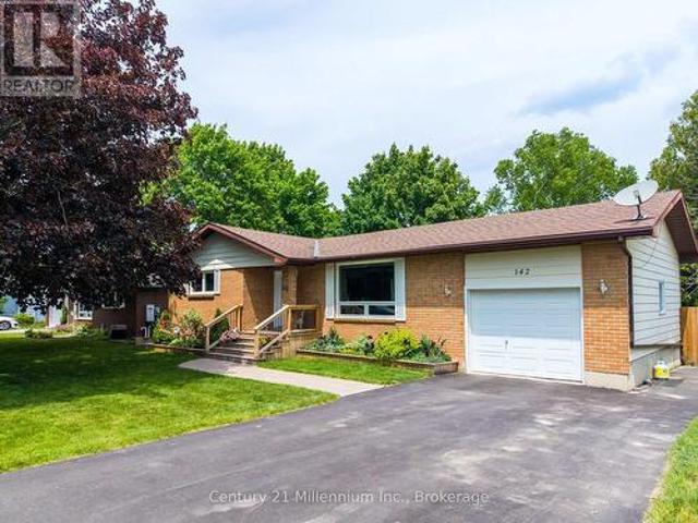 142 Arthur Street E, Blue Mountains, ON, N0H 2P0 house for sale | Listing ID X13670 | Royal LePage