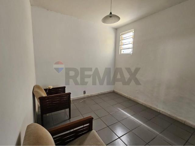 142 Área Útil Apartamento Alugar, 3 Dormitórios localizado em Barra, Salvador, Bahia, 40140590 | Brasil