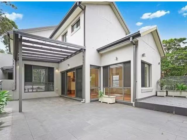 1/42 Austin Street, Lane Cove Townhouse for rent Listed by Ja.