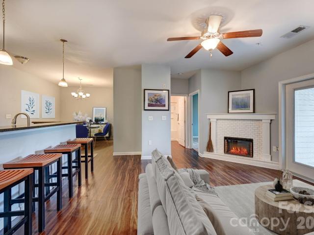 142 Brickton Village Circle # 205