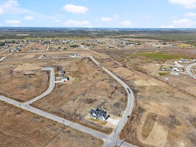 142 Desperado Loop, Del Valle, TX 78617 | MLS #2542
