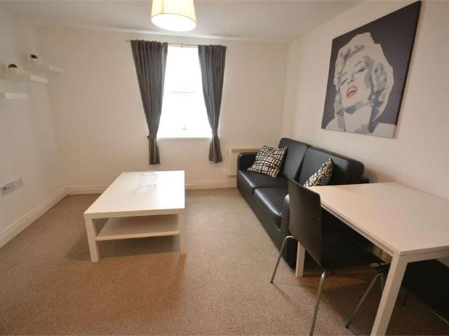 142 High Street West, Sunderland, SR1 1 bed apartment to rent £595 pcm £137 pw