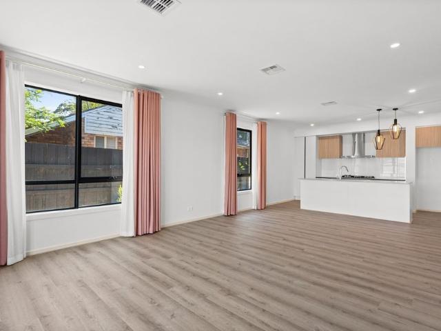 142 Oriel Road, Bellfield VIC 3081