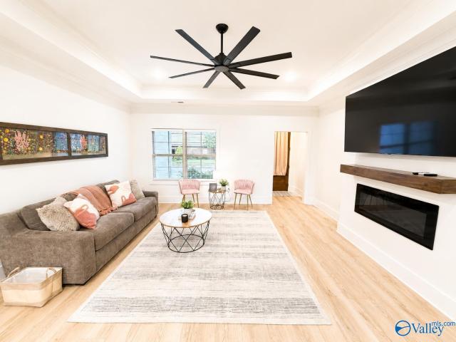 142 Owensby Way