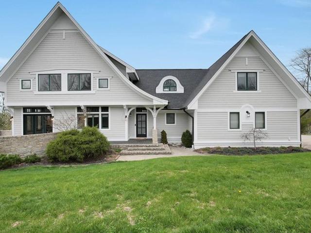 142 Merywen Cir, Granville, OH 43023