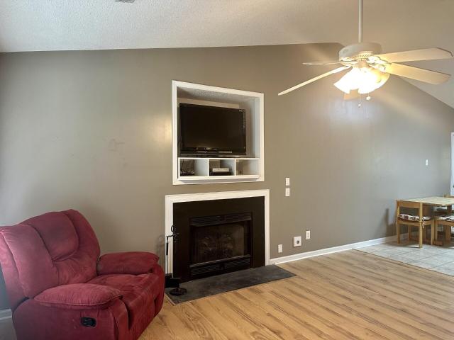 142 Paddock Way