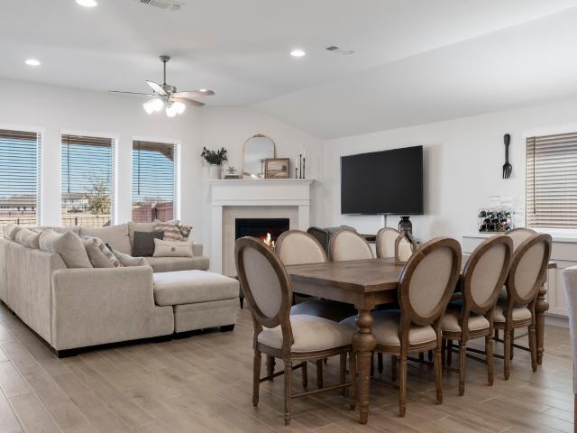 142 Palo Pinto Bnd, Bastrop, TX 78602 | MLS #1114