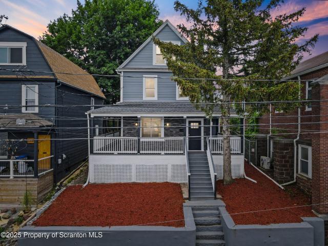 142 Regent St, Wilkes Barre, PA 18702 | MLS #SC253692