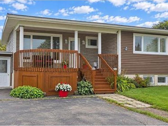 142 Rue Des Saules, Shippagan, NB, E8S 1K5 house for sale | Listing ID NB147680 | Royal LePage