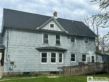 142 Ruggles Street