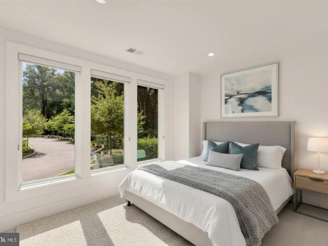 142 Winsome Circle