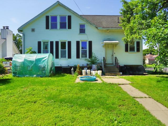 1434 Kansas Street