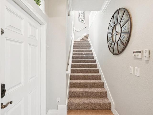 1435 Emerald Dunes Dr, Sun City Center, FL