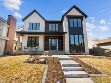 House for sale in Royal Gardens - Office room