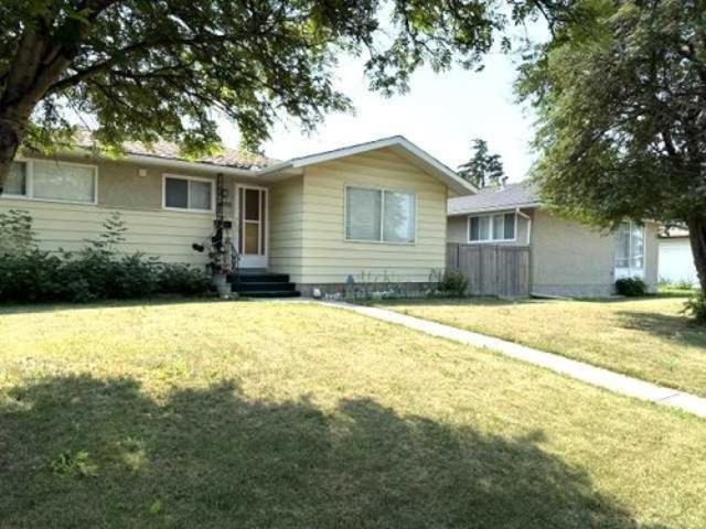 1436 Robson Crescent Se, Calgary, AB, T2A 1Y7 house for sale | Listing ID A2332 | Royal LePage