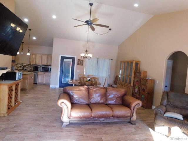 1437 Criterion St, Delta, CO 81416 | MLS #836447