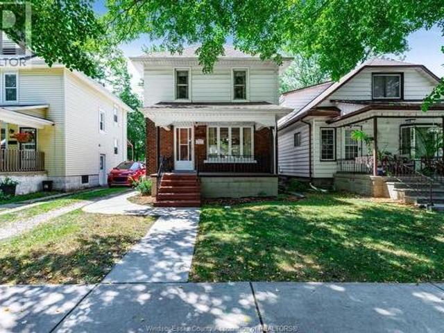 1437 Gladstone Avenue, Windsor, ON, N8X 2P9 house for sale | Listing ID 26019 | Royal LePage