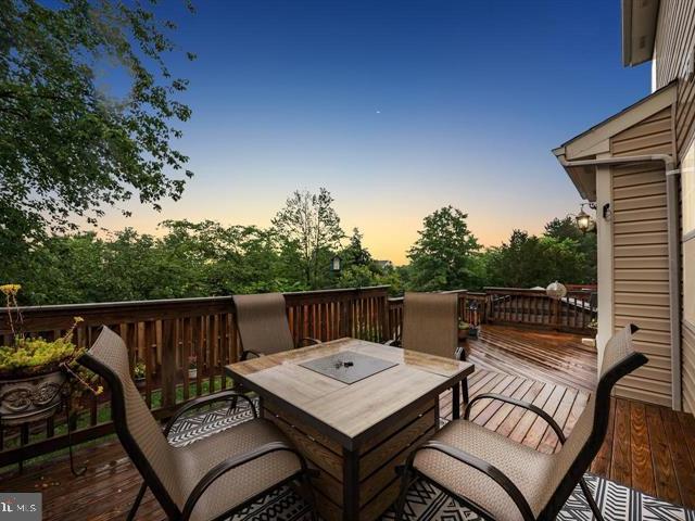 14387 Newbern Loop