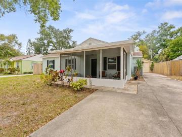 1438 Santa Anna Dr, Dunedin, FL 34698 | MLS #TB8495