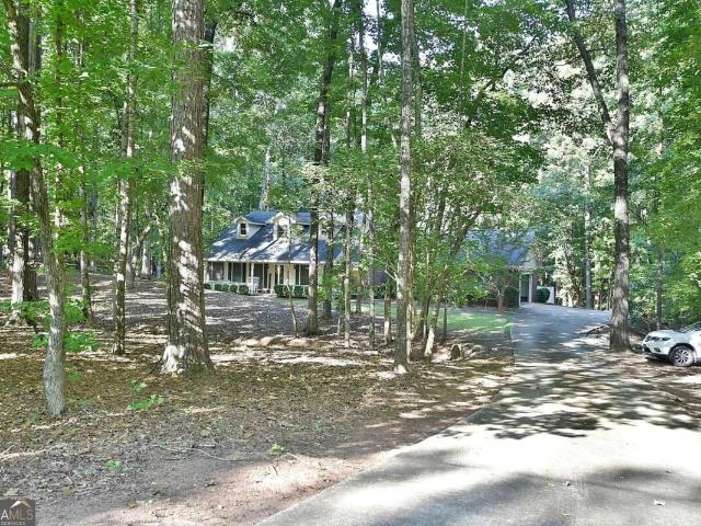 1439 Plantation Creek