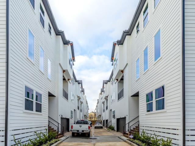 1439 W 25th Street B, Houston, US, TX