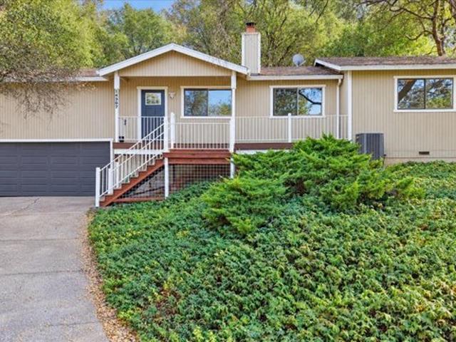 14307 Lodgepole Dr, Penn Valley, CA 95946