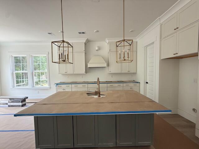 1430 Lieben Road