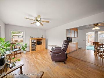 1430 Primrose Lane