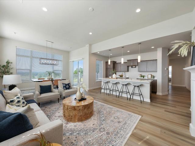 1430 Tenny Ave, Unit 201