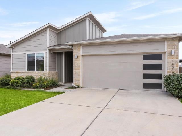 14317 Cantarra Dr