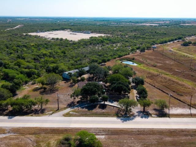 1431 Highway 123, Karnes City, TX 78118 | MLS #1898