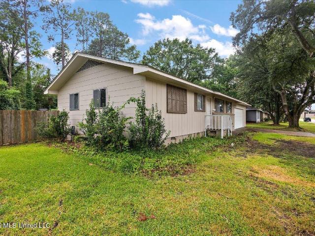 1431 Sheffield Drive
