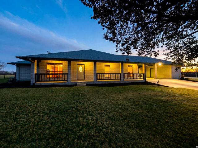 14320 La Vernia Rd, St. Hedwig, TX 78152 | MLS #1938