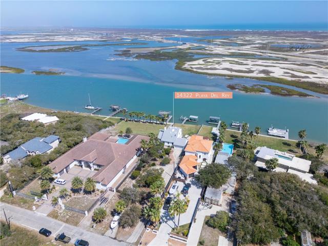 14322 Playa Del Rey, Corpus Christi, TX 78418 | MLS #475546