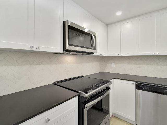 1433 Burnaby Street, Vancouver, BC V6G 1W6 MetCap Living