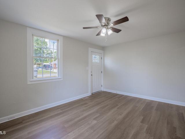 1433 Garden Drive