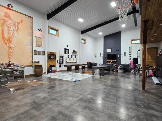 143 County Rd