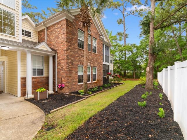 143 Crane Dr. B