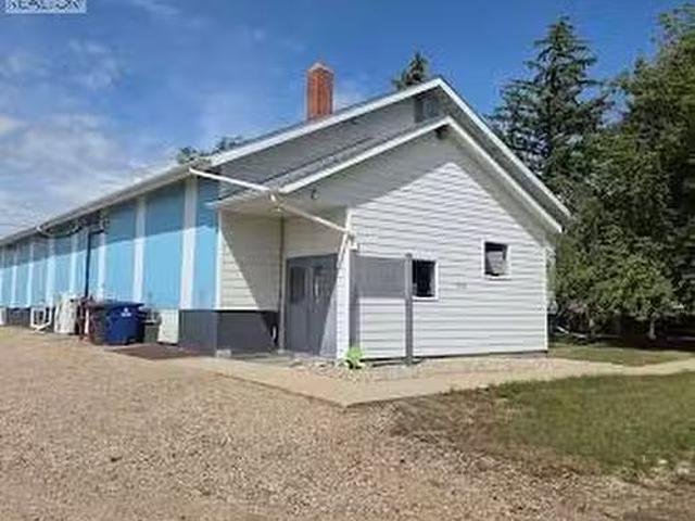 143 Aberdeen Street, Elbow, SK, S0H 1J0 commercial for sale.