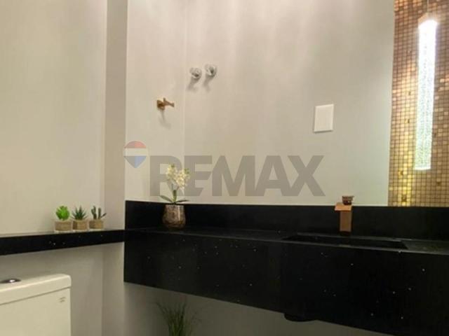 143 Área Útil Apartamento Alugar, 4 Dormitórios localizado em Meia Praia, Itapema, Santa Catarina, 88220 000 | Brasil