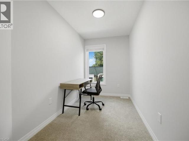 143 ELGIN Street N Unit# 82, Cambridge, Ontario, N1R0E1