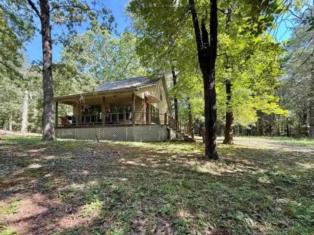 143 HURRICANE DR, GREERS FERRY, AR 72067