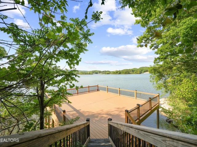 143 Old James Ferry Rd