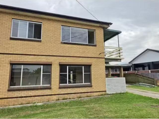 143 Maud Street, Fairfield West House for rent Listed by Evan.